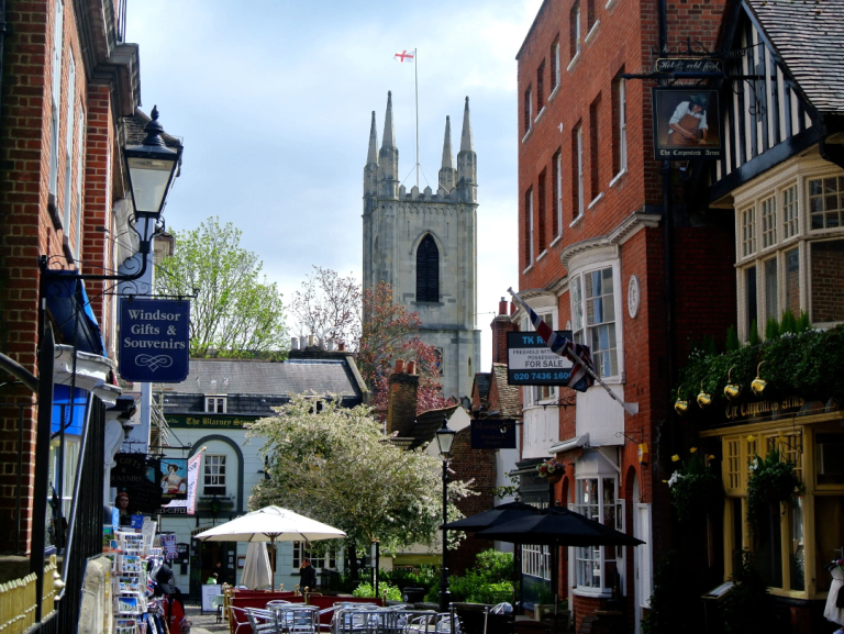 Visiting Windsor/Eton on Friday, 18 September for the day: looking for a travel partner to explore! 