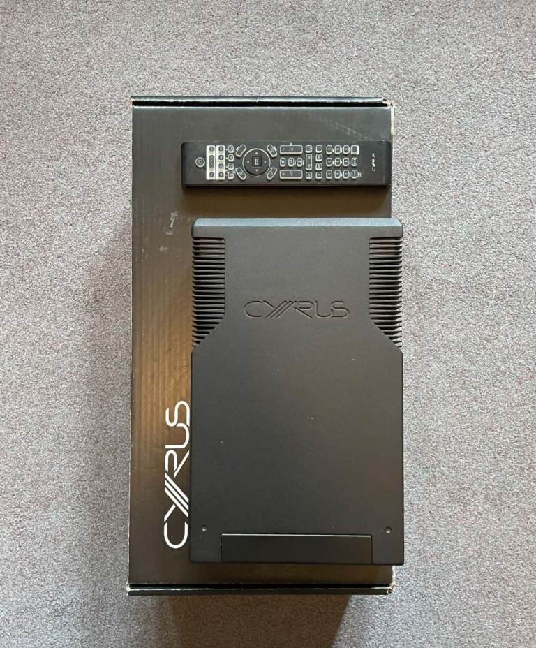 Cyrus Audio Component with Remote – As Good As New