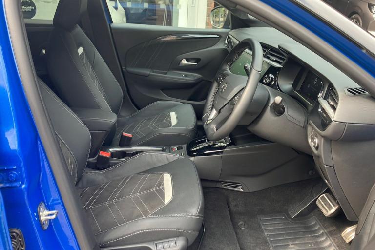  Vauxhall Corsa Electric 50kWh Ultimate Hatchback 5dr Electric Auto 136 ps