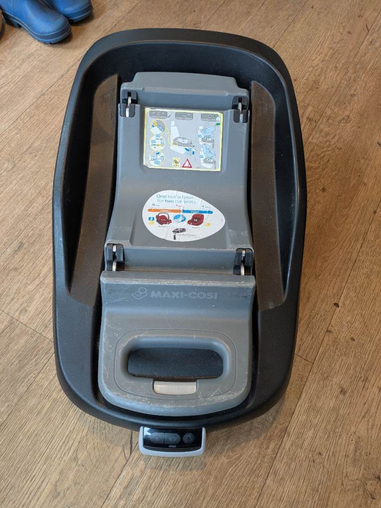 Maxi Cosi FamilyFix Isofix Base for CabrioFix, Pebble, Pearl Family Fix car seat