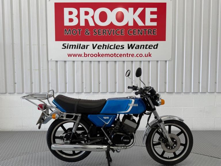 1981 Yamaha RD125DX Petrol Manual