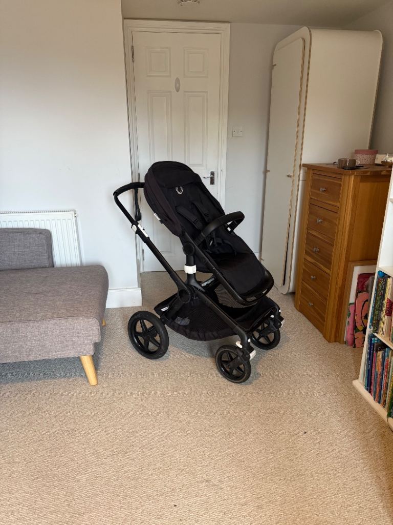Bugaboo Fox 2 Pushchair - Black, Good Condition
