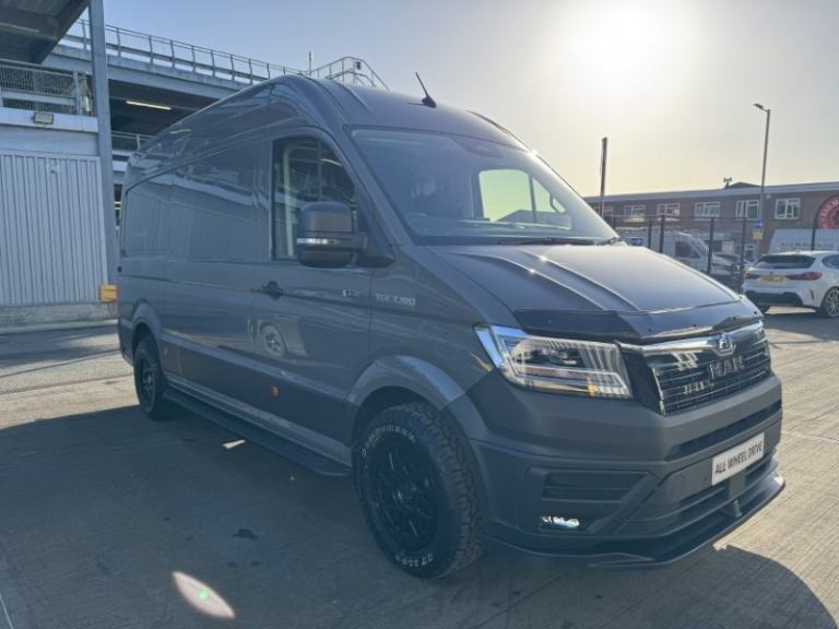 MAN COMMERCIAL TGE 180 Lion XC High Roof Van Auto