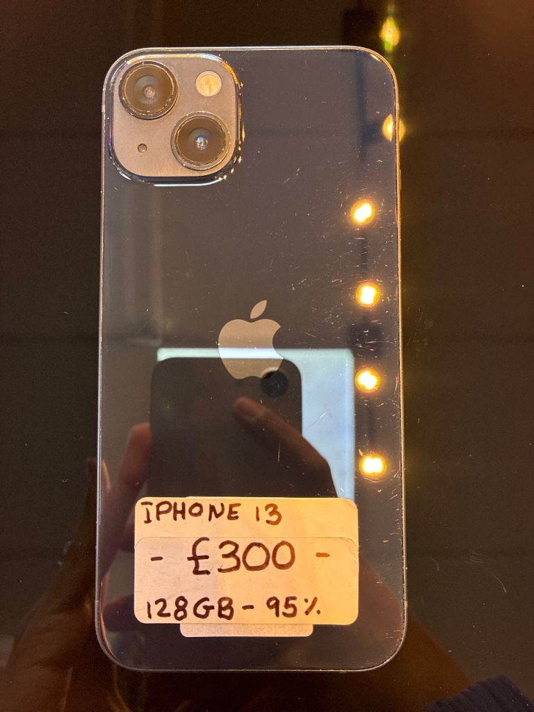 Apple iPhone 13 128GB - navy blue, Good Condition