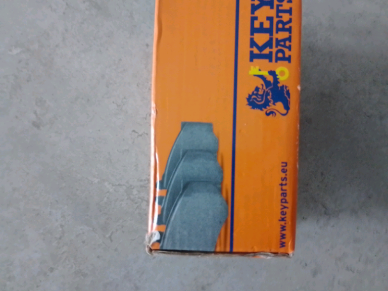 Brand new rear brake pads for a BMW 1 and 3 series £15 