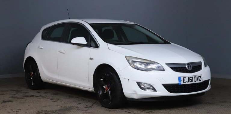 2011 Vauxhall Astra 1.4 16v SRi Euro 5 5dr HATCHBACK Petrol Manual