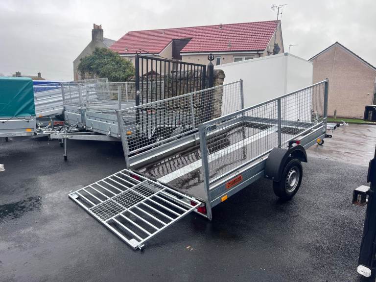 NEW 10ft x 5,6ft SMART CAR TRANSPORTER/ QUAD TRAILER SINGLE AXLE BRAKED WITH 60CM MESH 1300KG