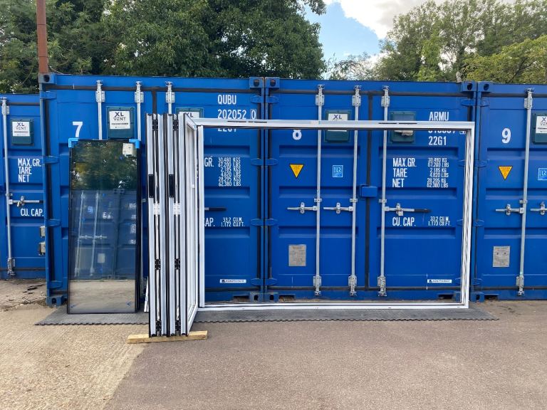 Ex display aluminium bifolding doors for sale 