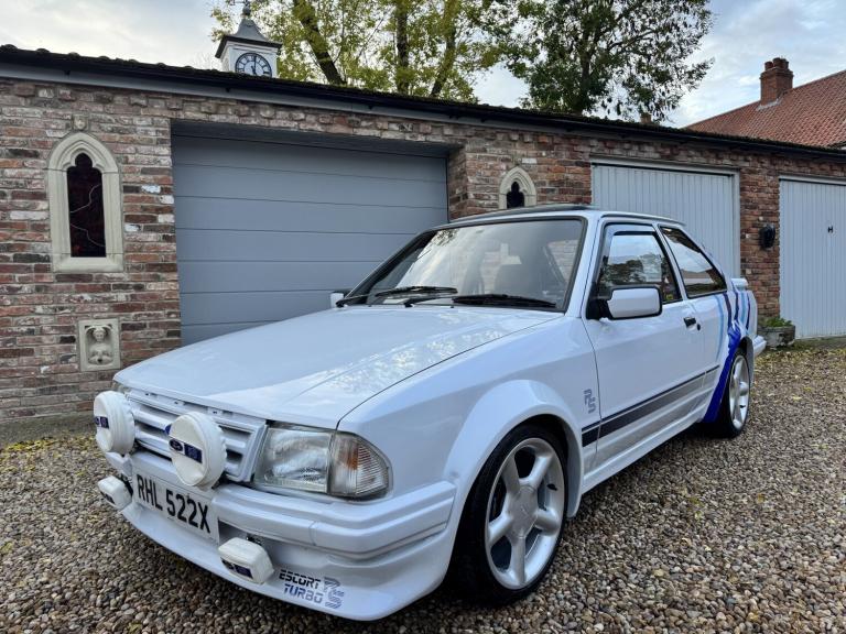 FORD ESCORT XR3 RS Turbo Replica 1982