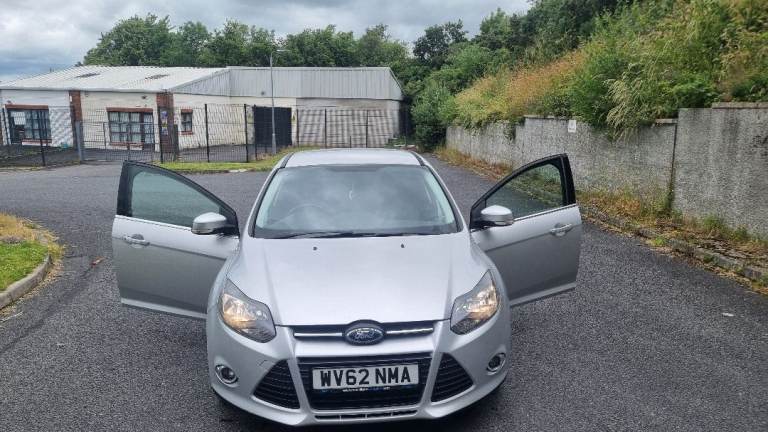Ford, FOCUS, Hatchback, 2012, Manual, 1560 (cc), 5 doors