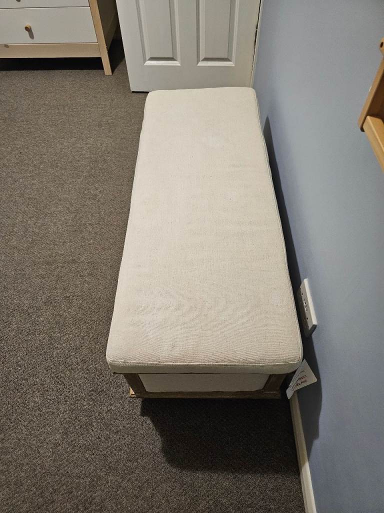 Trunk/Blanket Chest 