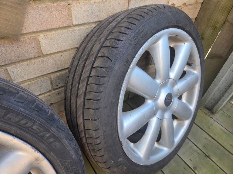 2008 mini 4stud multi spoke wheels