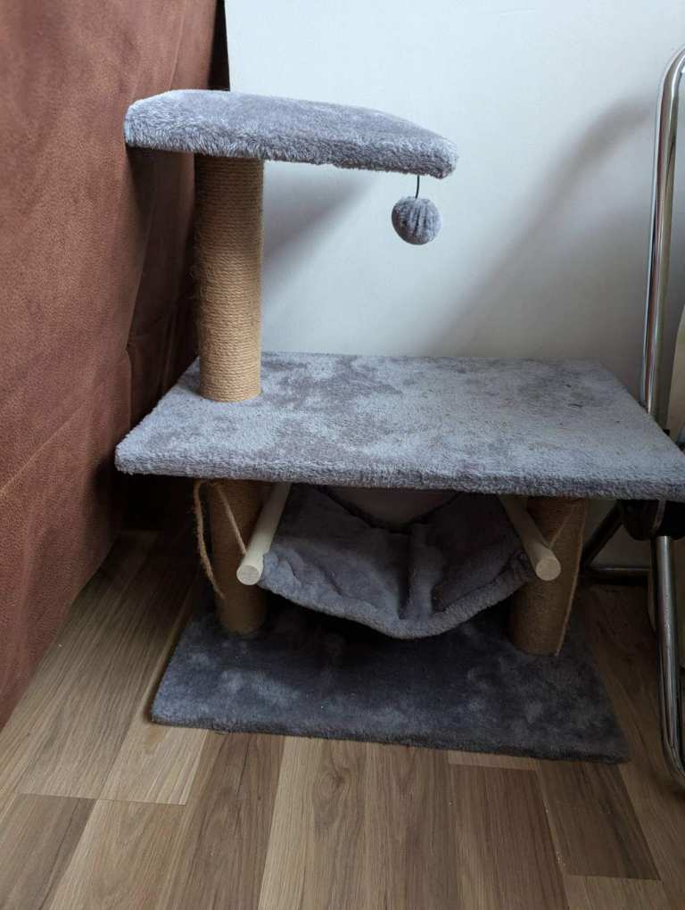 Light Grey Cat Tree/Hardly Used