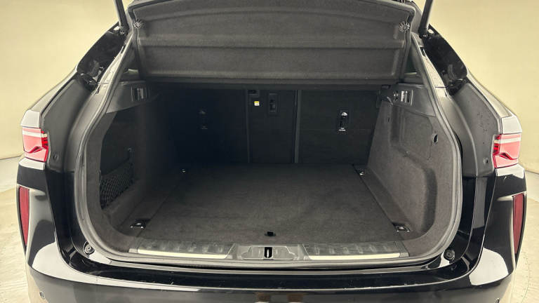 2021 Jaguar F-Pace 5.0 P550 V8 SVR SUV 5dr Petrol Quickshift AWD Euro 6 (s/s) (550 ps) SUV Petrol...