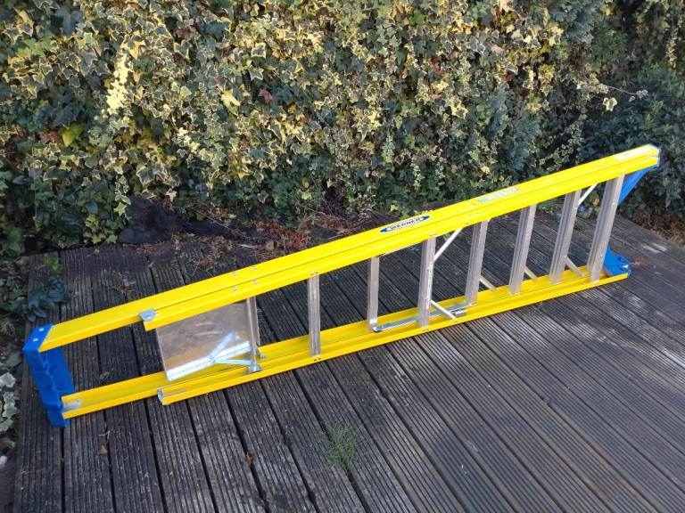 Werner Fibreglass Step Ladder – Good Condition