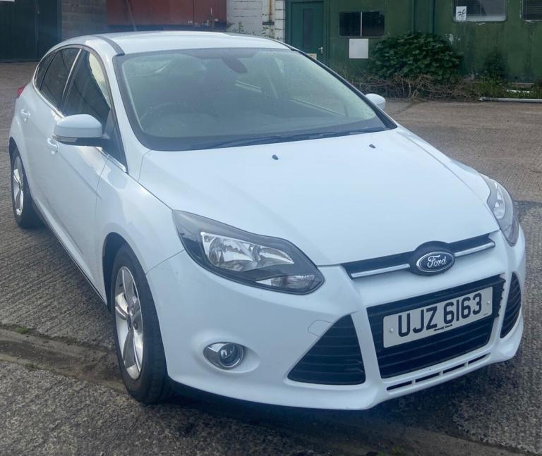 2013 Ford Focus 1.6 Zetec Hatchback 5dr Petrol Manual Euro 5 (105 ps) Petrol