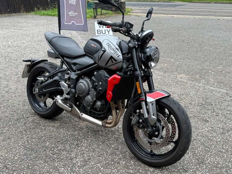 2024 TRIUMPH TRIDENT 660