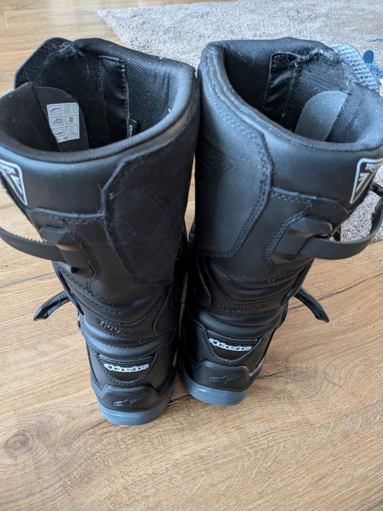 Triumph alpinestars boots 