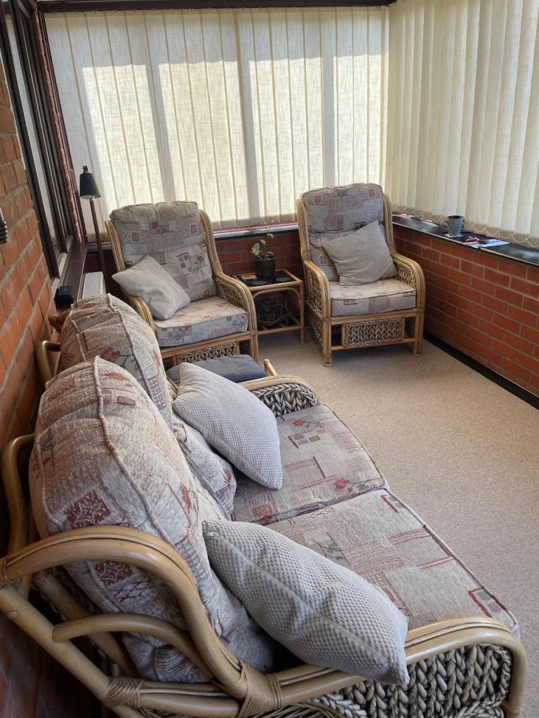 REDUCED Cane Rattan Conservatory Suite 