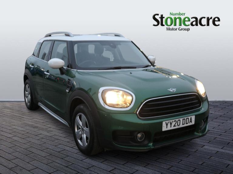  MINI Countryman Countryman Cooper Classic Petrol Manual