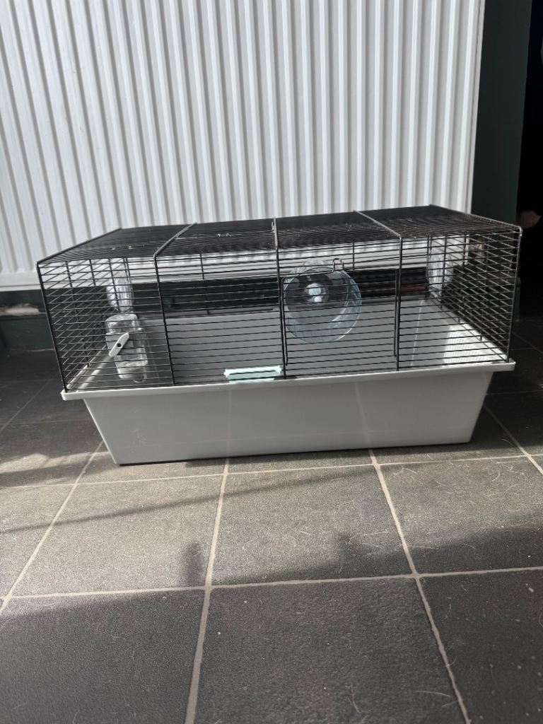 Hamster cage 