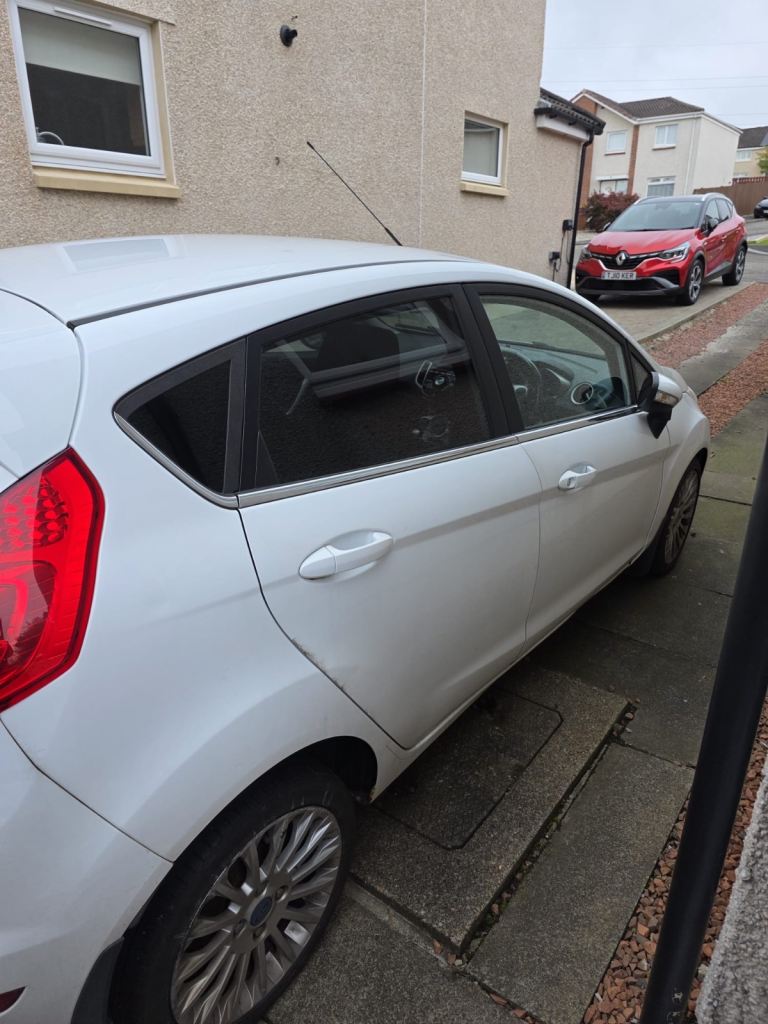 Ford, FIESTA, Hatchback, 2011, Manual, 1388 (cc), 5 doors