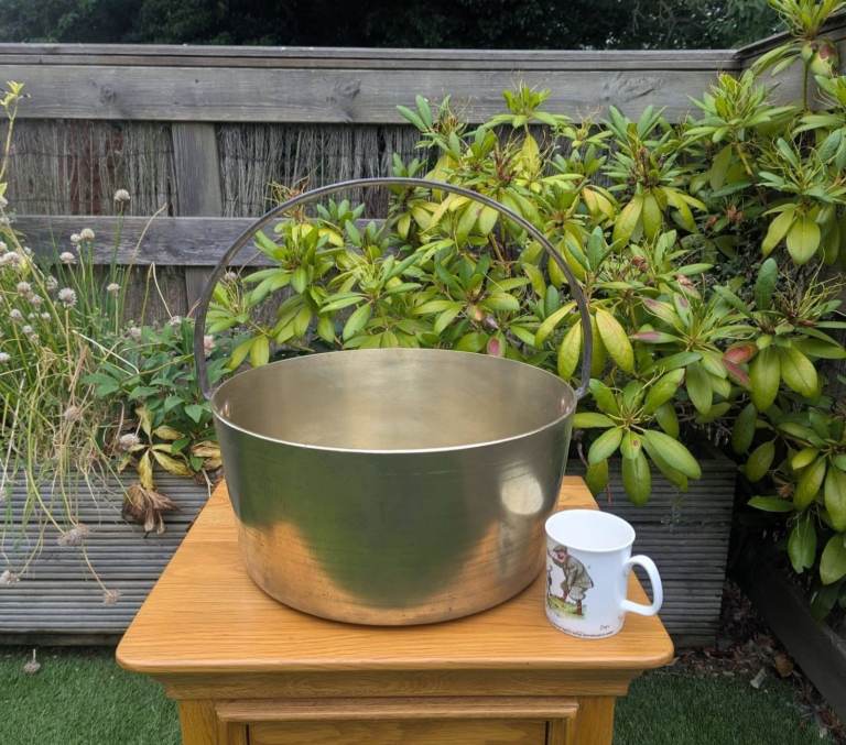 Vintage massive brass jam pan