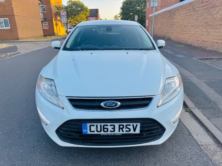 Ford Mondeo Manual 10Month mot Reliable car driving amazing 2key full history £995