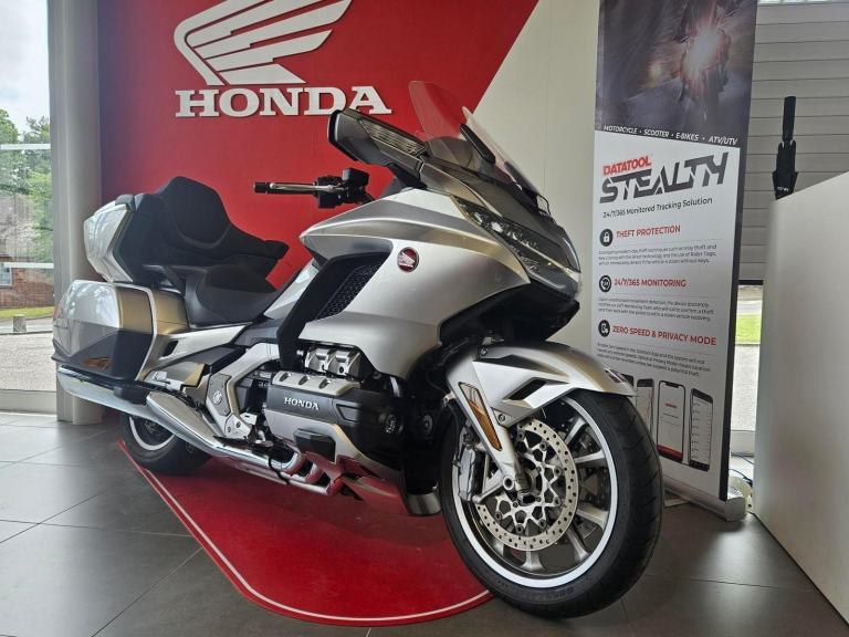 2023 HONDA GL1800 GOLD WING TOUR DCT