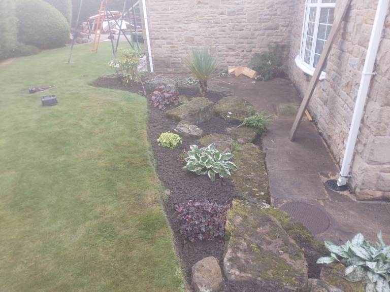 Garden Maintenance and Landsaping in Leeds (Evergreen Gardening)