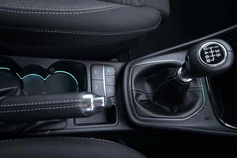 2022 Ford Puma 1.0 EcoBoost Hybrid mHEV Titanium 5dr HATCHBACK Petrol/Electric Hybrid Manual