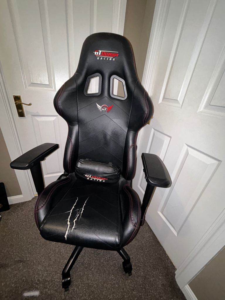 GT OMEGA gaming racing office chair