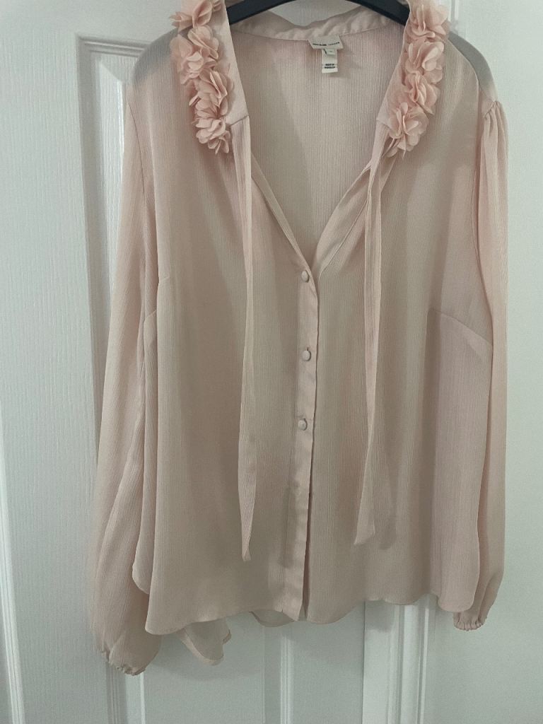 6 ladies tops from River Island 