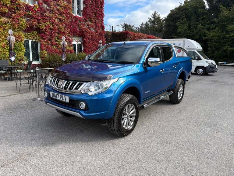 2017 Mitsubishi L200 2.4 DI-D DC Warrior Pickup Double Cab 4dr Diesel Manual