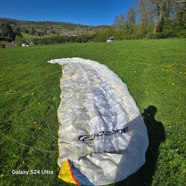 Paraglider 
