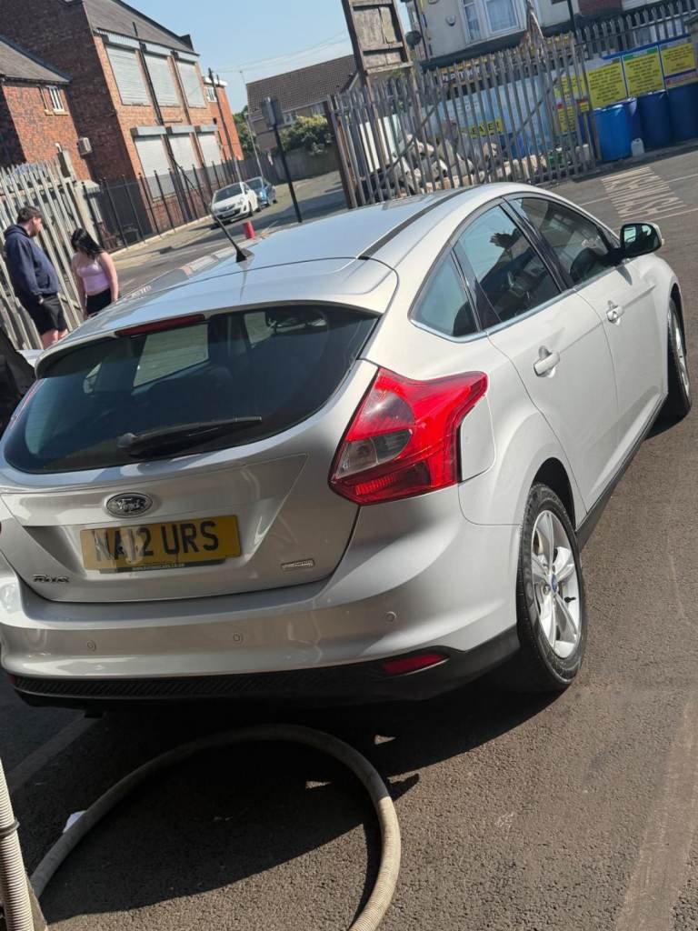 Ford, FOCUS, Hatchback, 2012, Manual, 998 (cc), 5 doors
