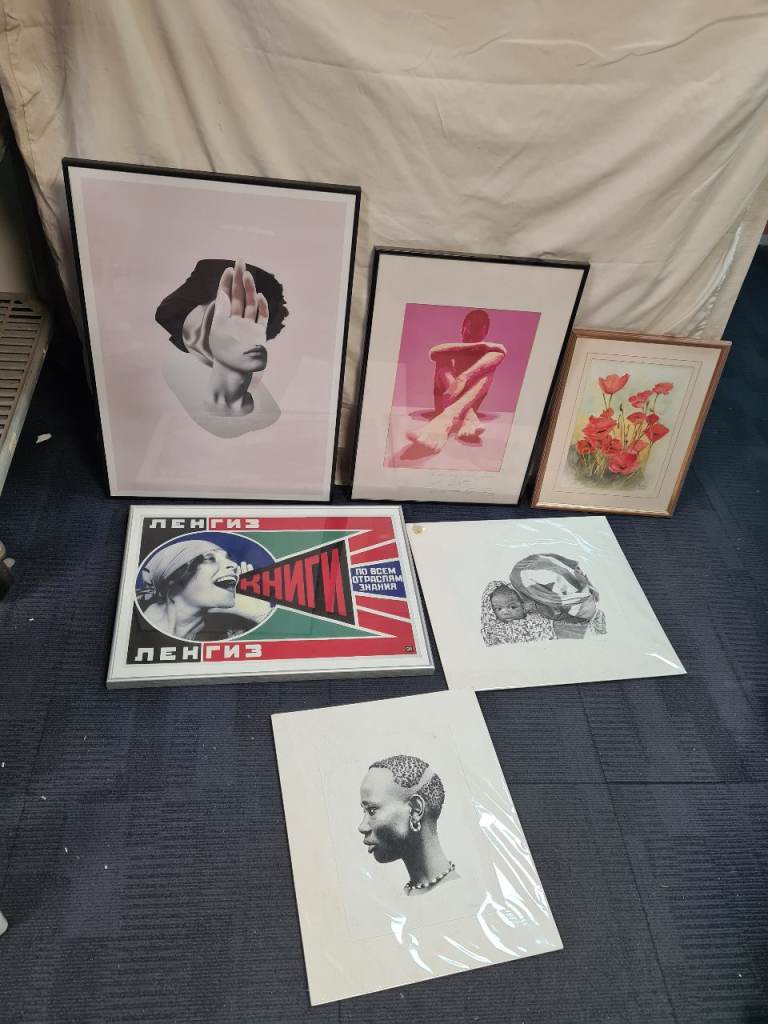 Job lot frames and art- 4 ftames, 6 art pieces total