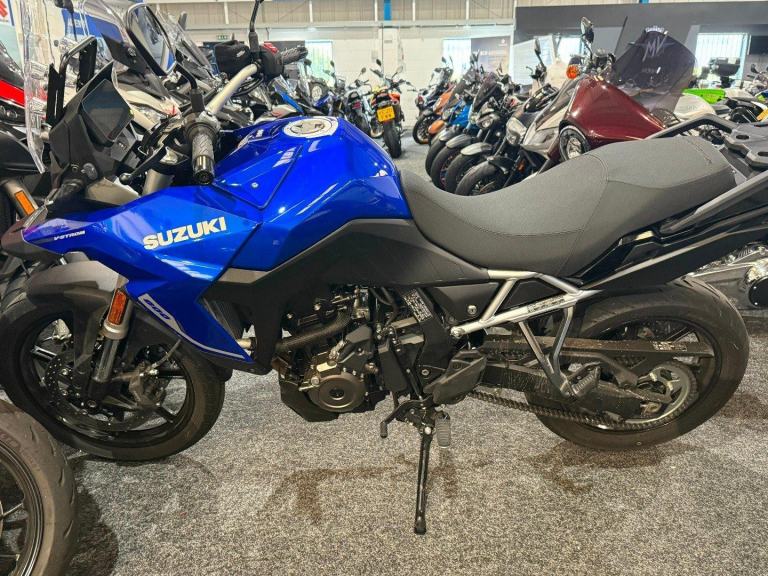 2024 Suzuki V Strom 800 re
