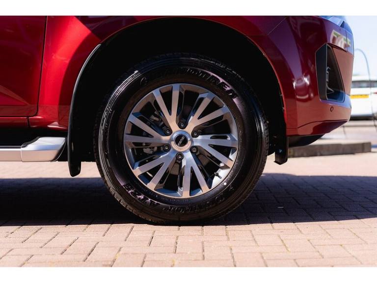  Isuzu D-Max DL40 Dcb Pick Up Diesel Manual