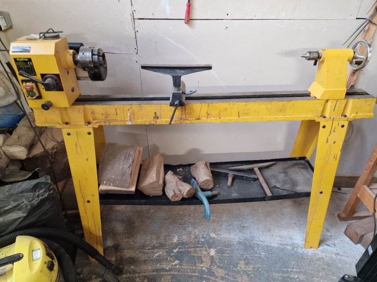 Perform standing Woodturning lathe 