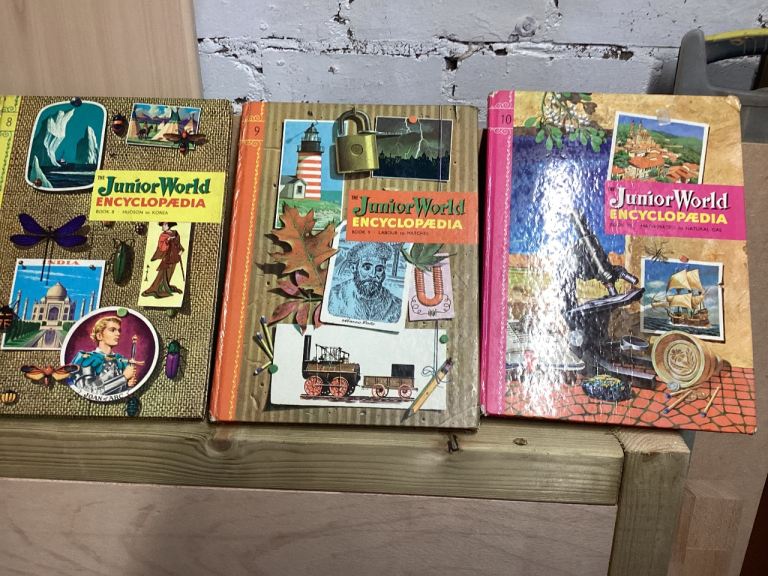 FREE ENCYCLOPAEDIAS 1960s