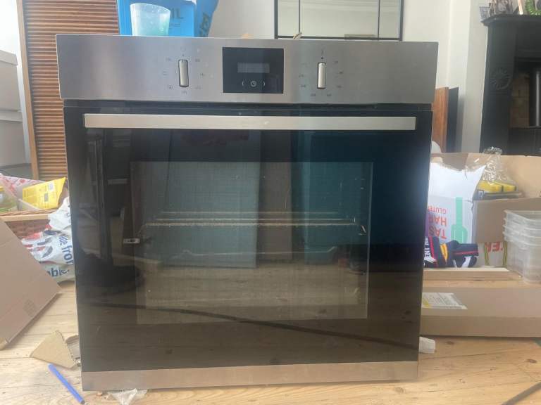 NEFF OVEN 