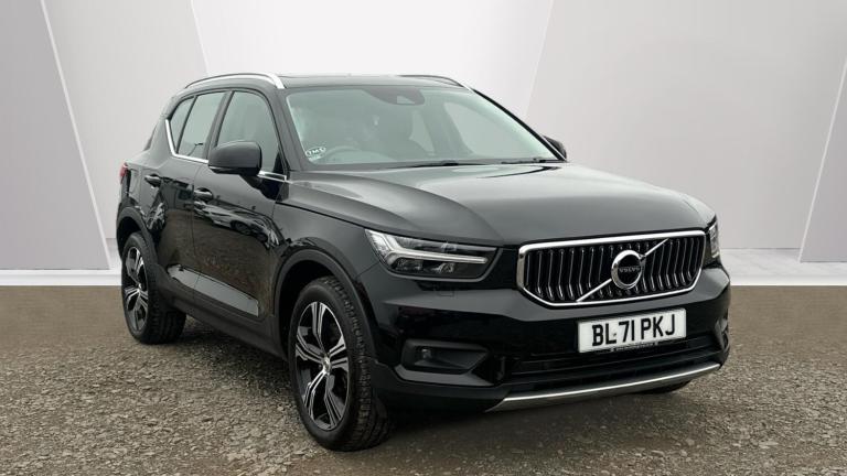 2022 Volvo XC40 Recharge Inscription Pro, T5 plug-in hybrid ( Sunroof ) ESTATE Petrol/Electric Hy...