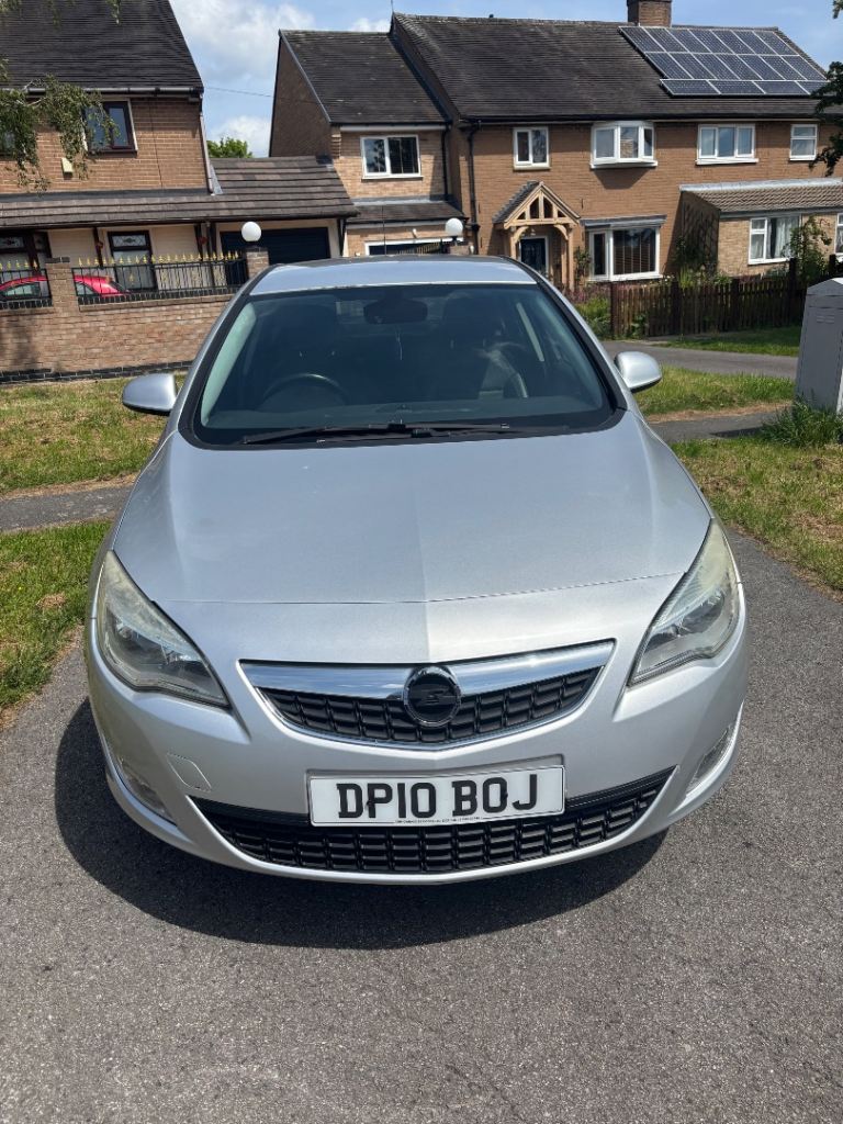 Vauxhall, ASTRA, Hatchback, 2010, Manual, 1598 (cc), 5 doors