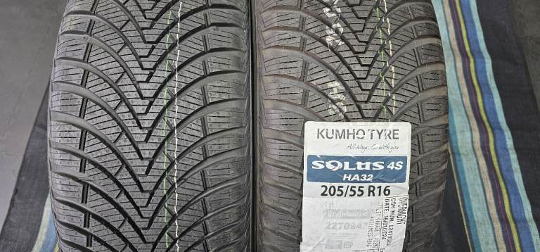 205 55 16   2 x NEW!! tyres Kumho Solus 4S HA32 All Seasons