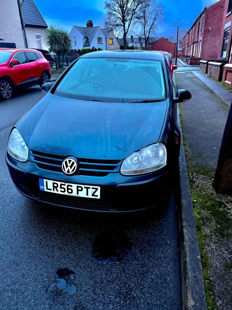 Automatic ,Volkswagen GOLF, Hatchback, 2006, Other, 1598 (cc), 5 doors