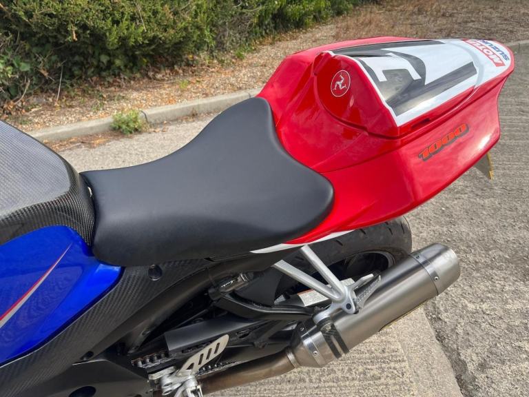 2008 08 SUZUKI GSXR 1000 K7 GSXR1000 SUPERBIKE CLASSIC SPORTS BLUE  WHITE