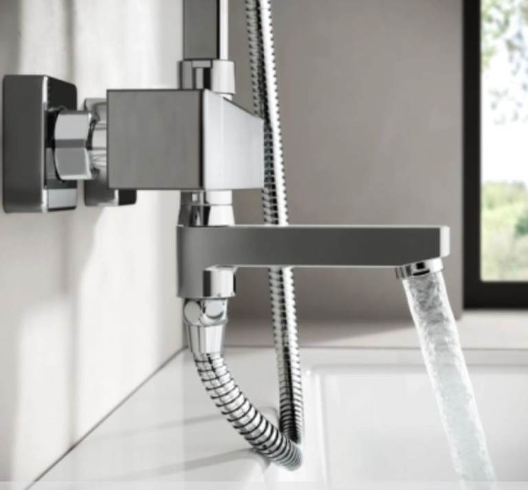 Bath shower set