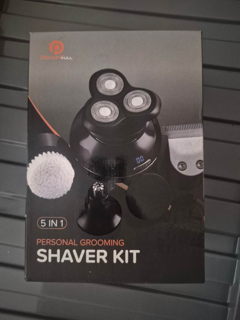 Mens 5 in 1 grooming shaver kit