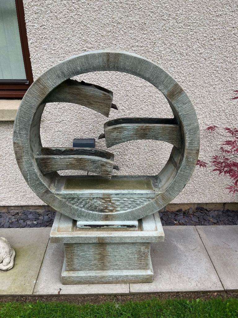 Used Kelkay tranquil Spills water feature 